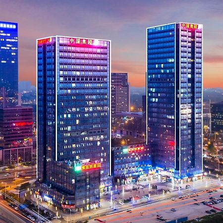 April Fair Duplex Apartment Guangzhou South Railway Station Ao Yuan Yue Shi Dai Branch Exterior foto
