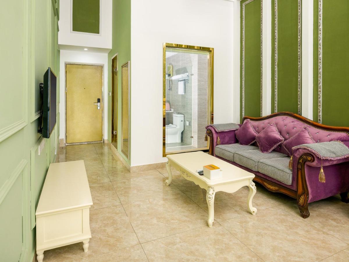 April Fair Duplex Apartment Guangzhou South Railway Station Ao Yuan Yue Shi Dai Branch Exterior foto